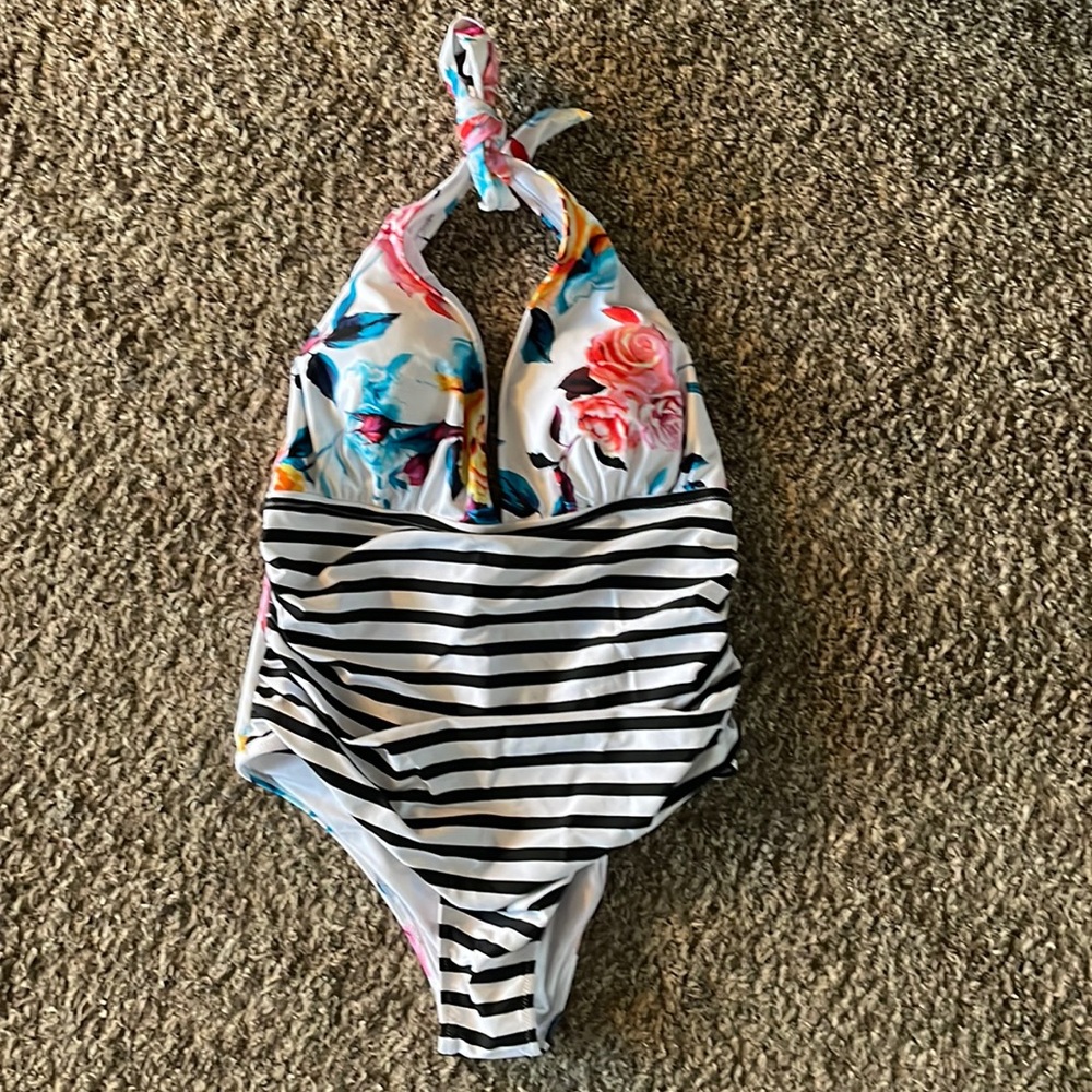 Cupshe 1 piece swimsuit